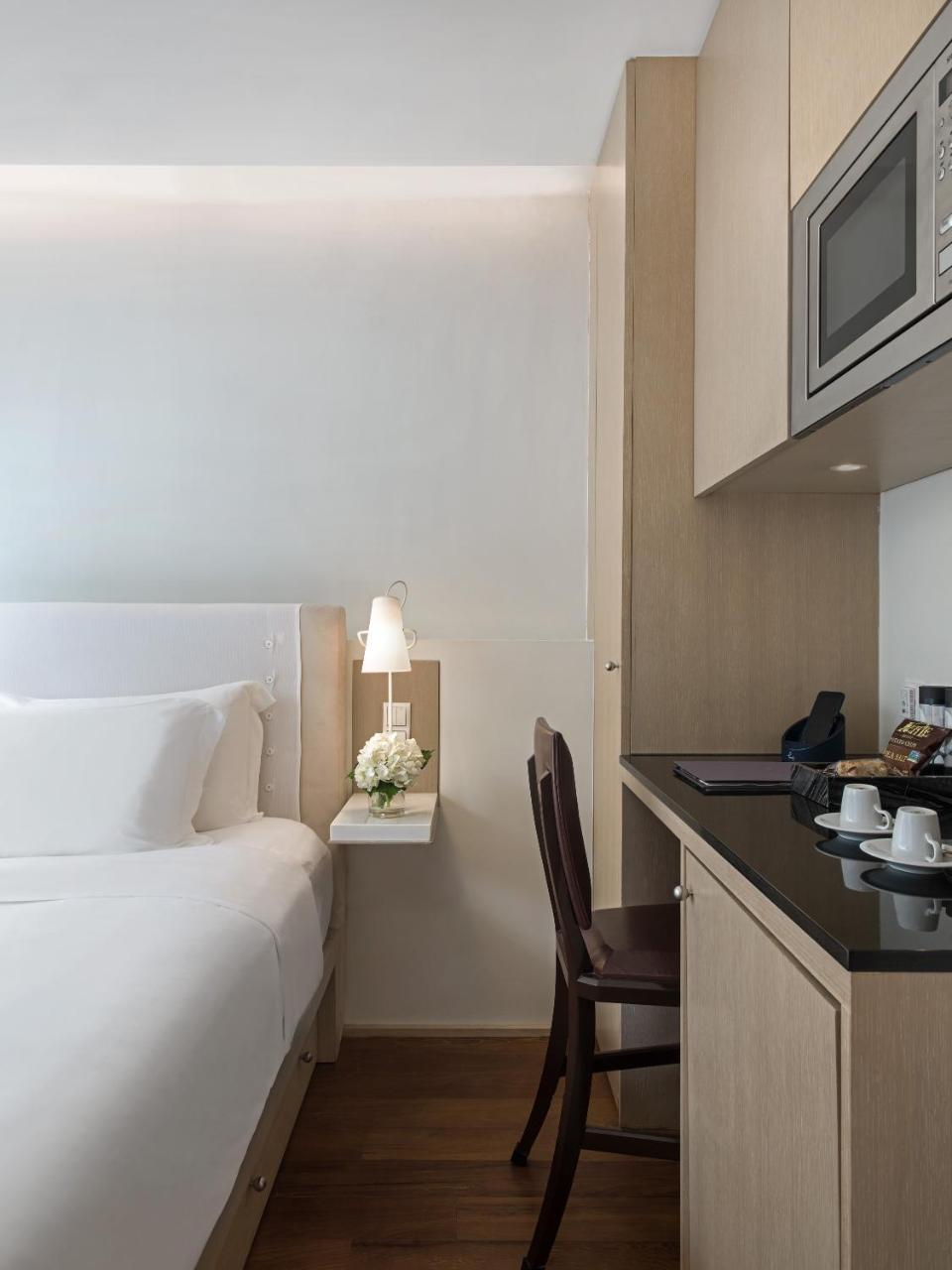 The Putman Hotel Hong Kong Exterior photo