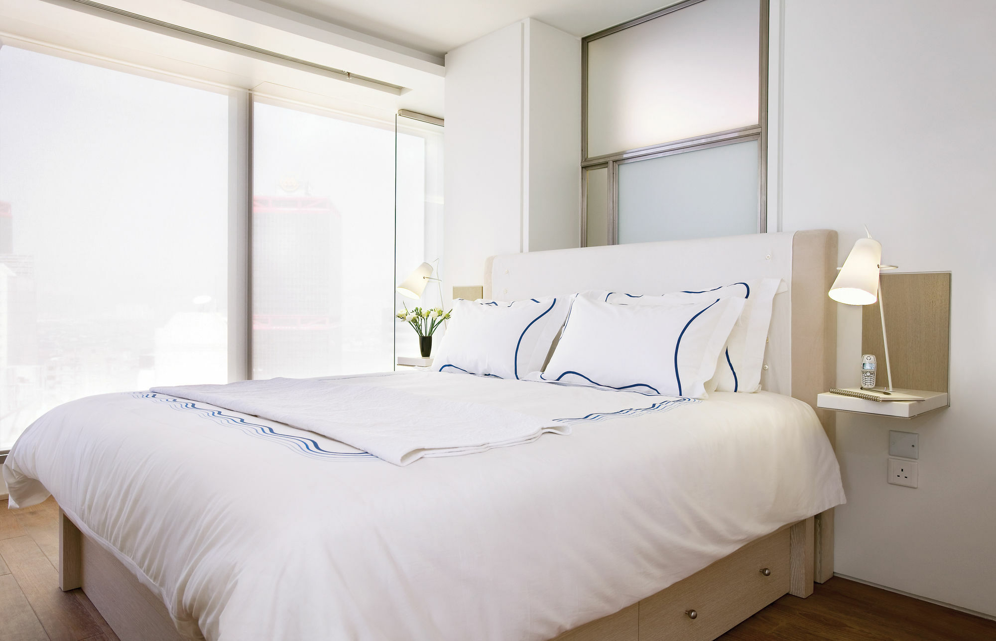 The Putman Hotel Hong Kong Exterior photo