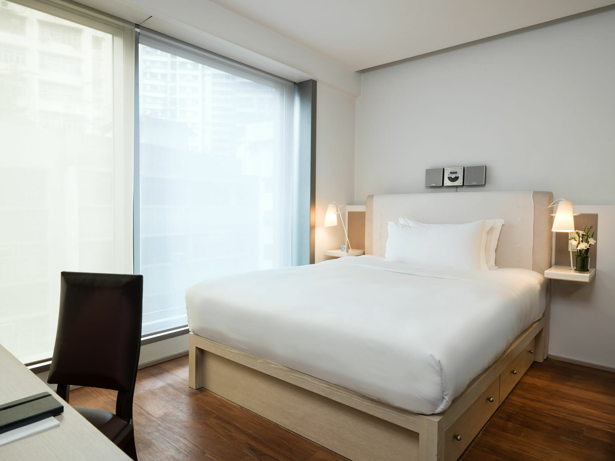 The Putman Hotel Hong Kong Exterior photo